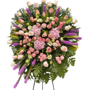 corona de rosas y liatris