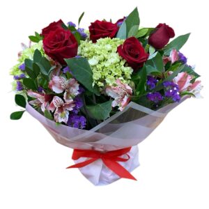 ARREGLO DE ROSAS ROJAS